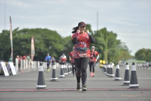 BIB: 
                            <button type="button" onclick="openModal(4936886)" class="btn btn-primary btn-sm float-right btn-popup" data-toggle="modal" data-target=".modal-high-quality">
                        <i class="fas fa-shopping-cart"></i> Add to Cart
                    </button>
                                            <button type="button" onclick="isThisMe(4936886, true)" class="btn btn-success btn-sm float-right btn-popup btn-isme hidden" data-toggle="tooltip" data-placement="bottom" title="นี่คือรูปของคุณใช่ไหม คลิกที่นี่เพื่อเอาเข้าอัลบั้ม">
                        <i class="fas fa-plus"></i> Add to album
                    </button>
                    <button type="button" onclick="isThisMe(4936886, false)" class="btn btn-warning btn-sm float-right btn-popup btn-isnotme hidden">
                        <i class="fas fa-ban"></i> Remove from album
                    </button>